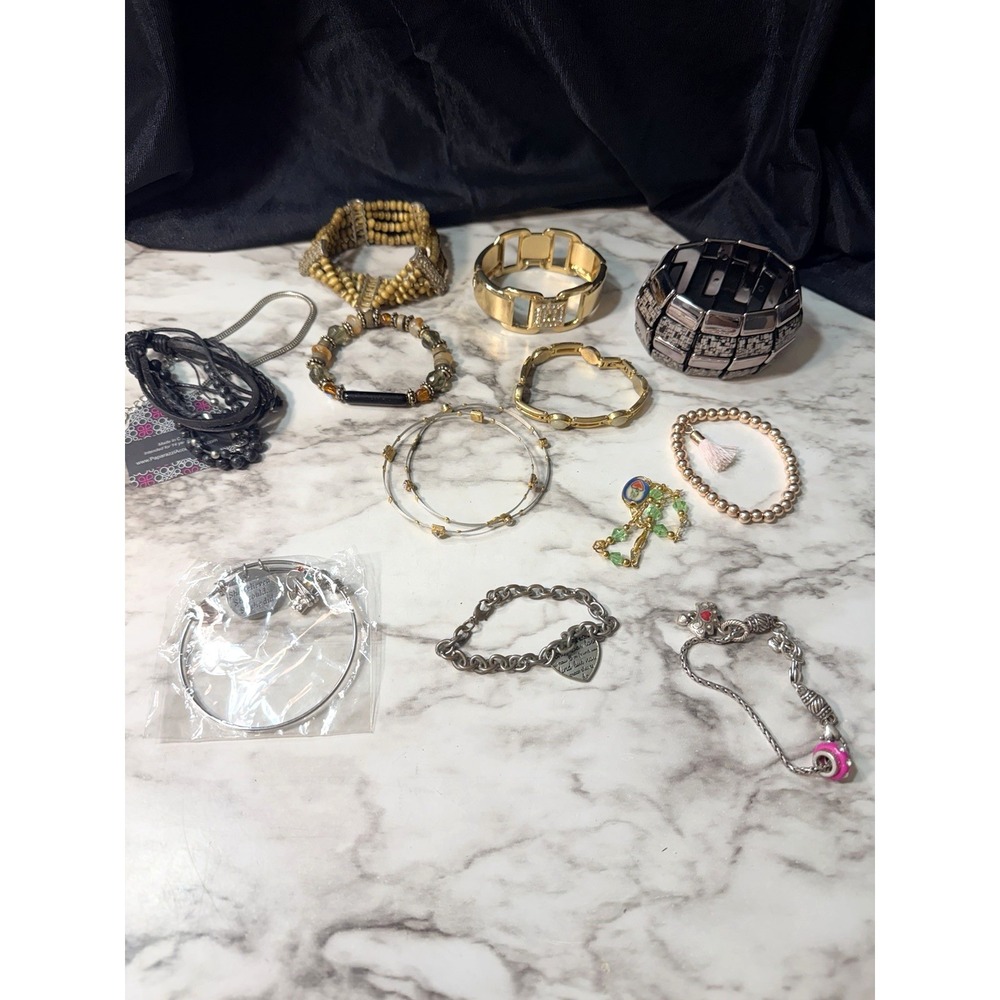 14 PC MIXED BRACELET LOT (2786)‎